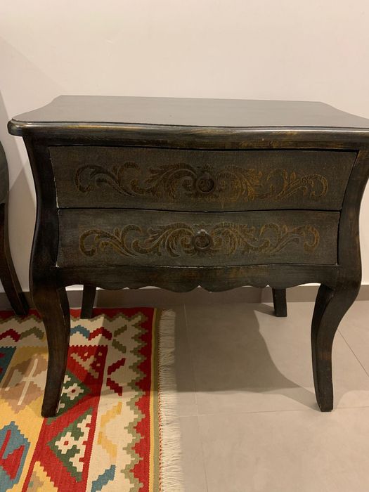 Cómoda e Mesa de Cabeceira