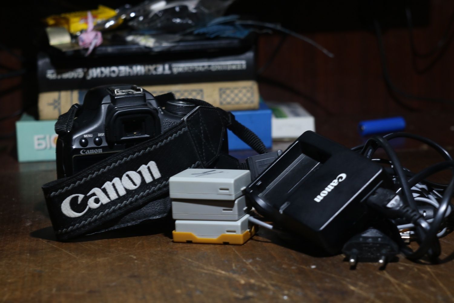 Камера Canon 500d kit