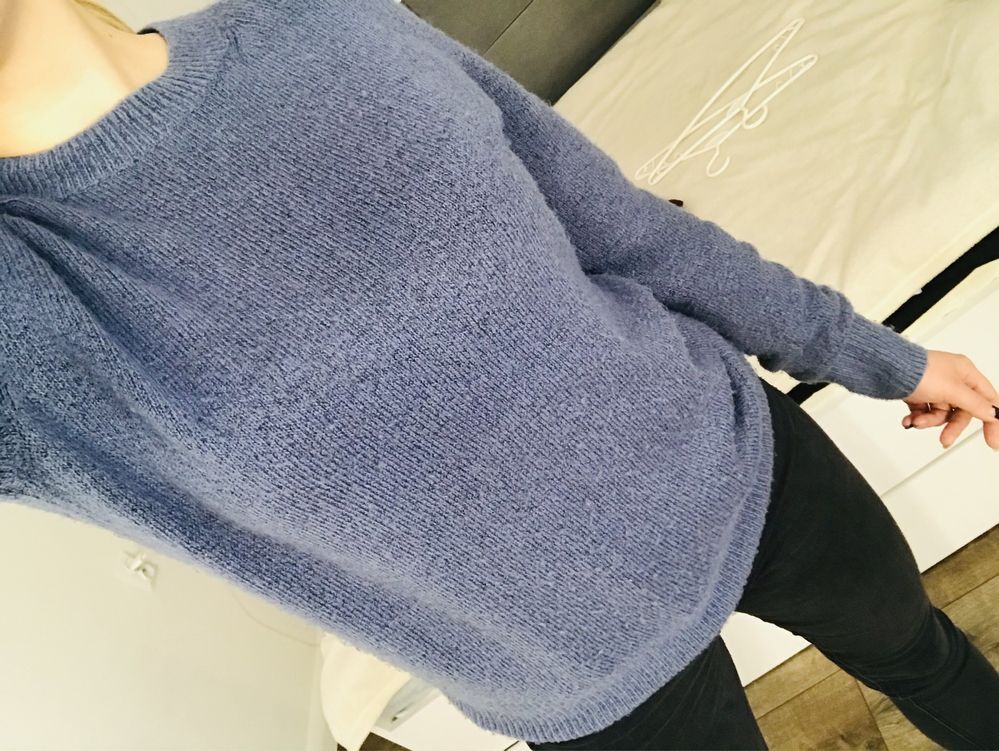 Niebieski sweter z długim rękawem H&M 34 (XS) basic