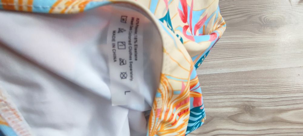 Kostium kąpielowy damski