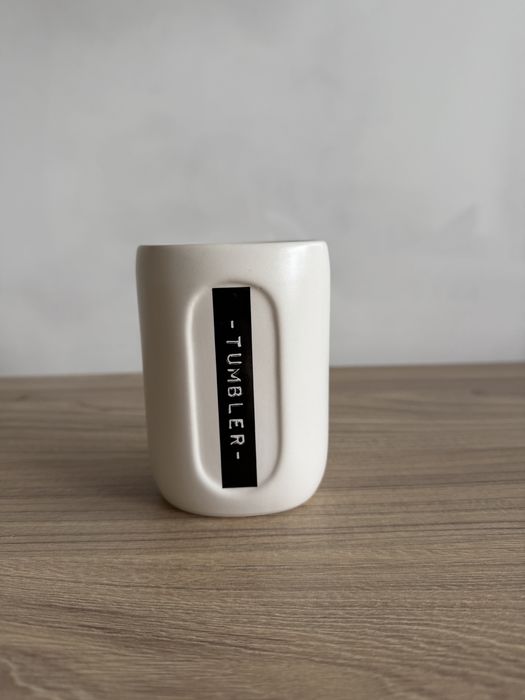 Kubek Tumbler na szczoteczkę do zębów do łazienki