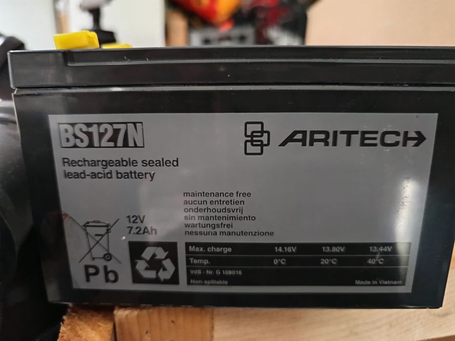 Baterias de 12v venda ou troca