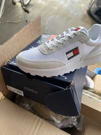 Buty tommy hilfiger nowe 45