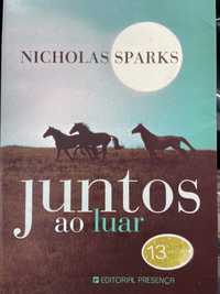 Juntos ao luar - Nicholas Sparks