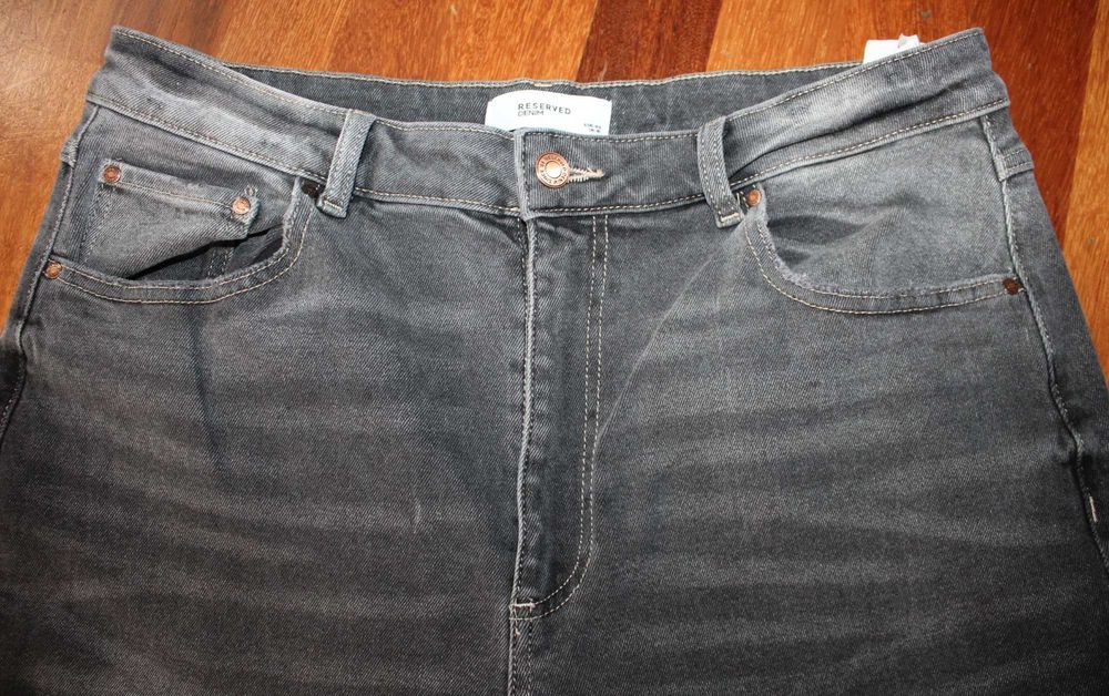 Spodnie jeansowe straight damskie Reserved Denim r. 44 bawełna