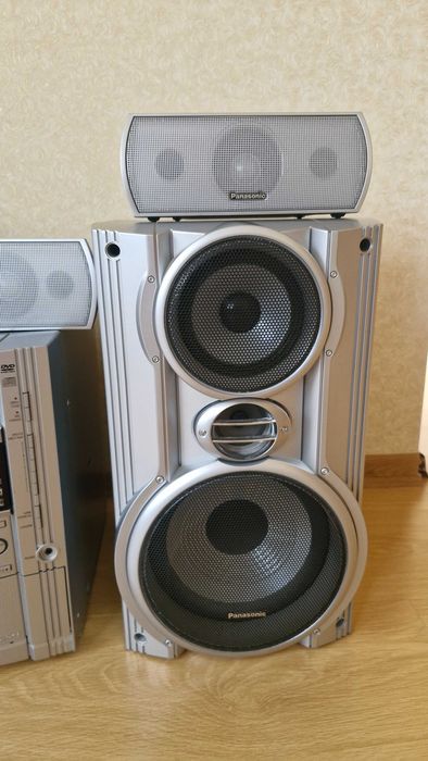 Panasonic SA-VK725D - музикальний центр - 5 колонок