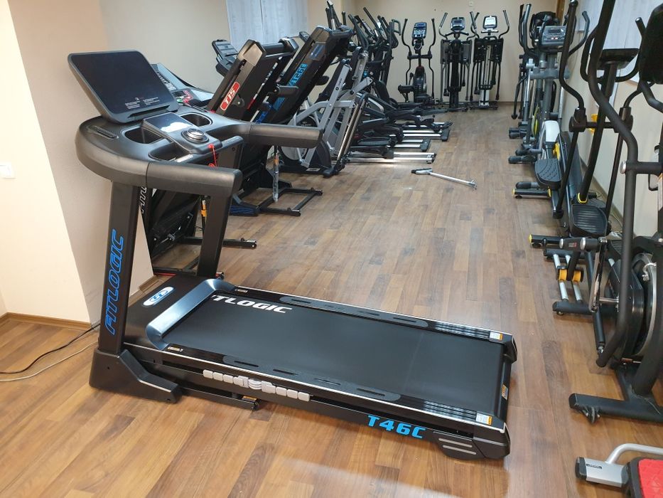 Бігова доріжка FitLogic T46C. Беговая дорожка FitLogic T46C