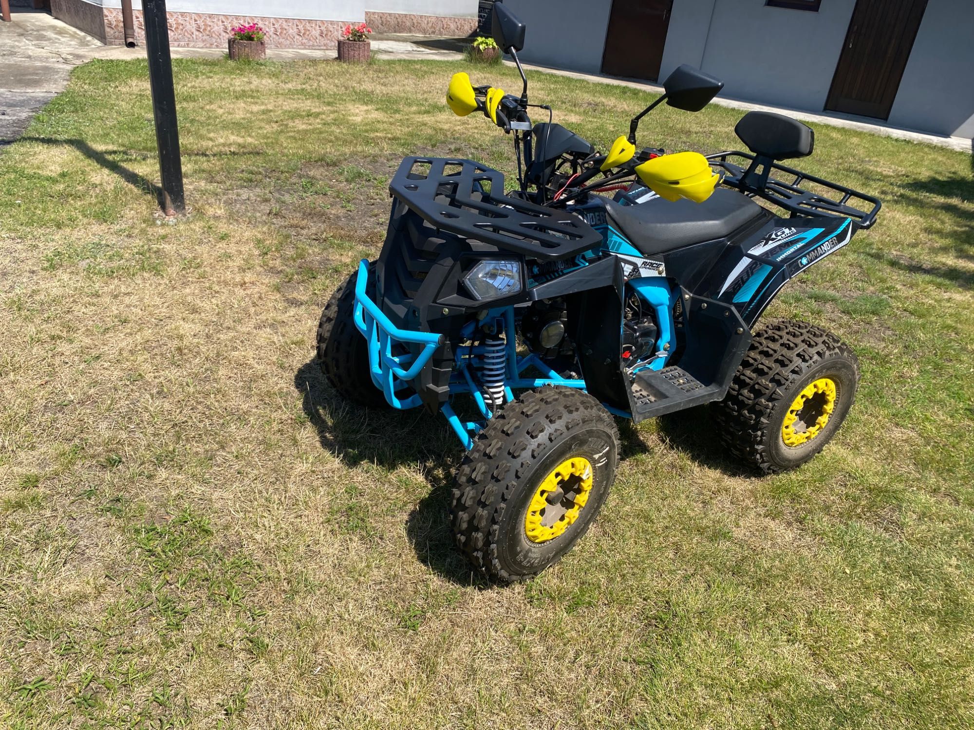 Quad Apollo Commander 125