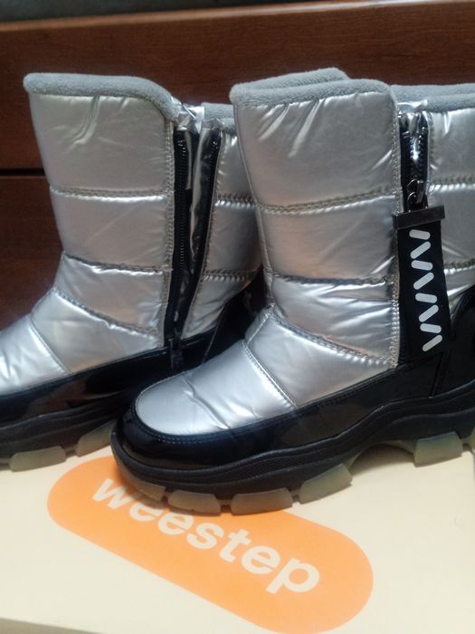Продам сапожки дутіки ботінки weestep