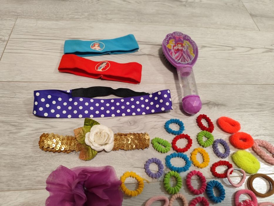 Gumki szczotka opaski spinki Disney księżniczki