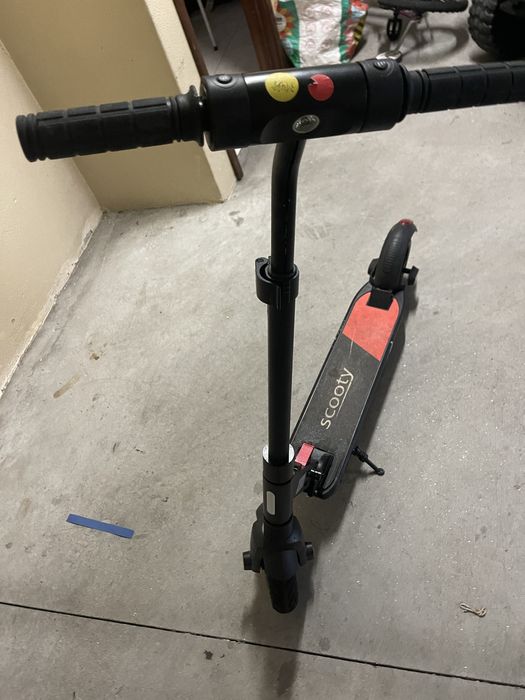 Trotinete Scooty muito pouco uso em perfeitas condiciones