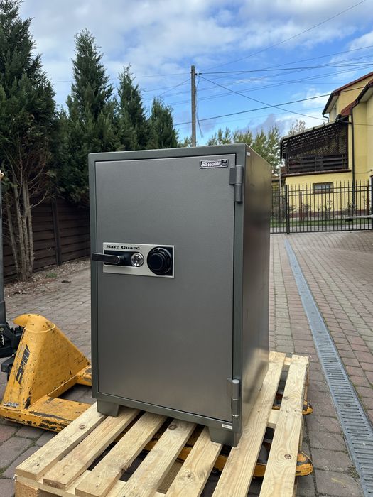 OKAZJA!! Sejf Duży Ognioodporny SafeGuard SD106A