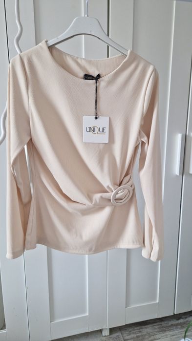 Bluzka z ozdobnym kołem