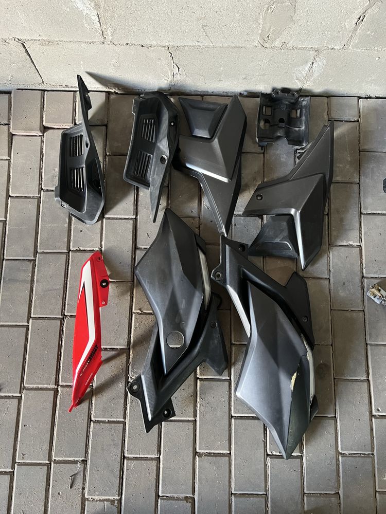 Пластик Loncin CR 4