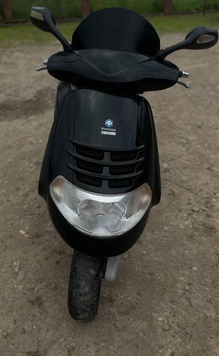 Продам терміново скутер 125 кубів 2t