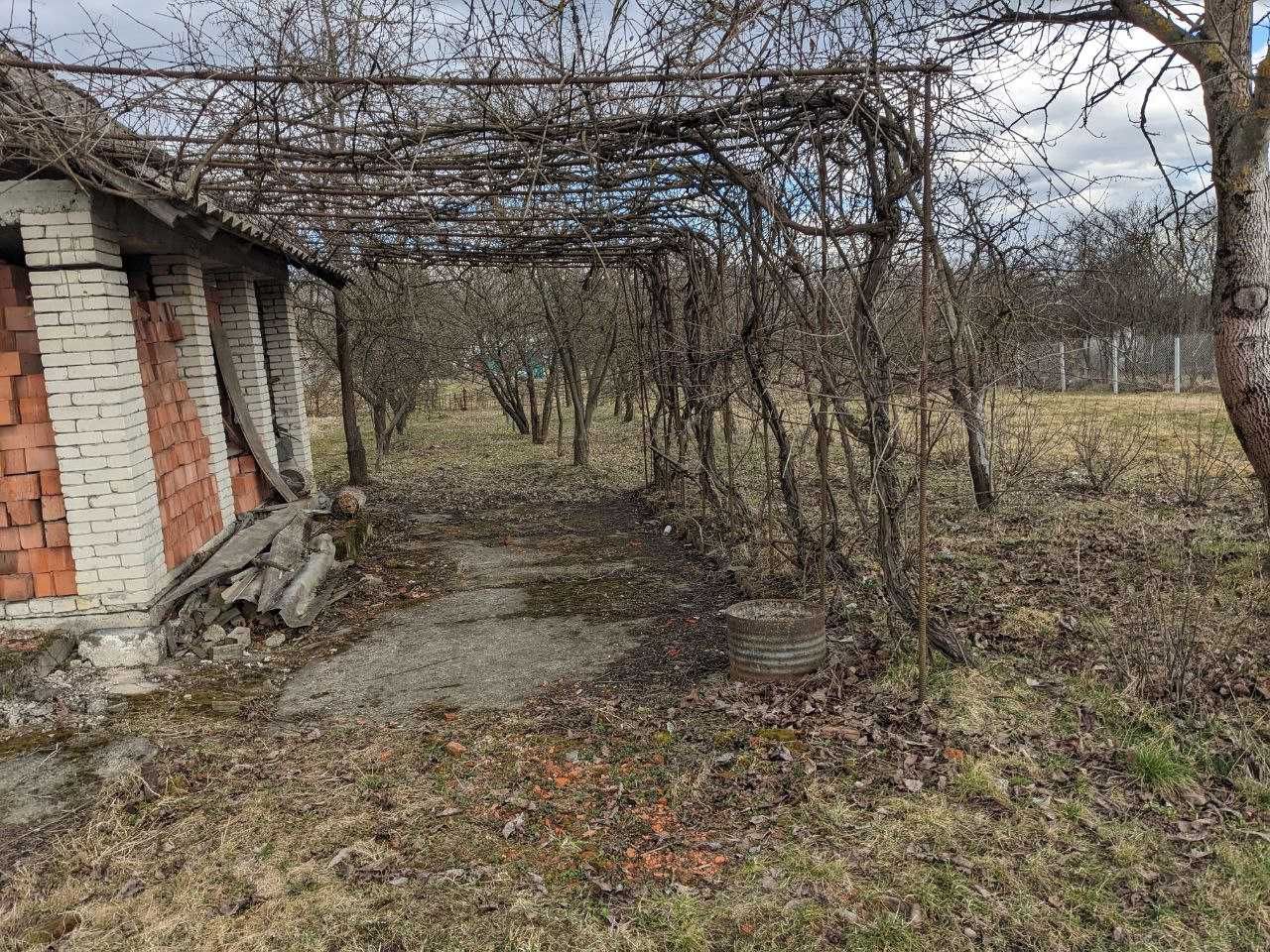 Продається дача із 2 ділянками по 5.72 сот СТ Хімік2 в с.Тязів