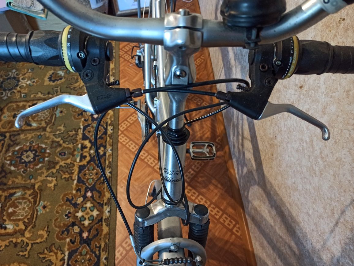 Надёжный немецкий велосипед Fisher, алюминиевая рама