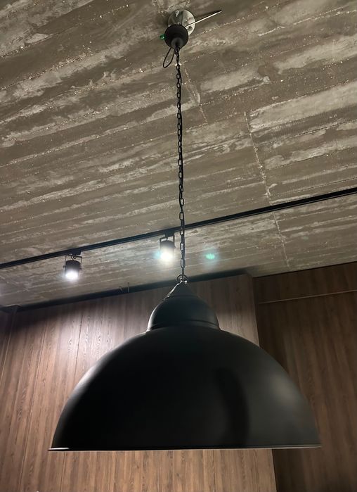 Lampa loftowa duża wiszaca