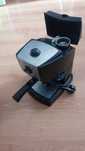 Ekspres kolbowy DeLonghi EC155 uszkodzony