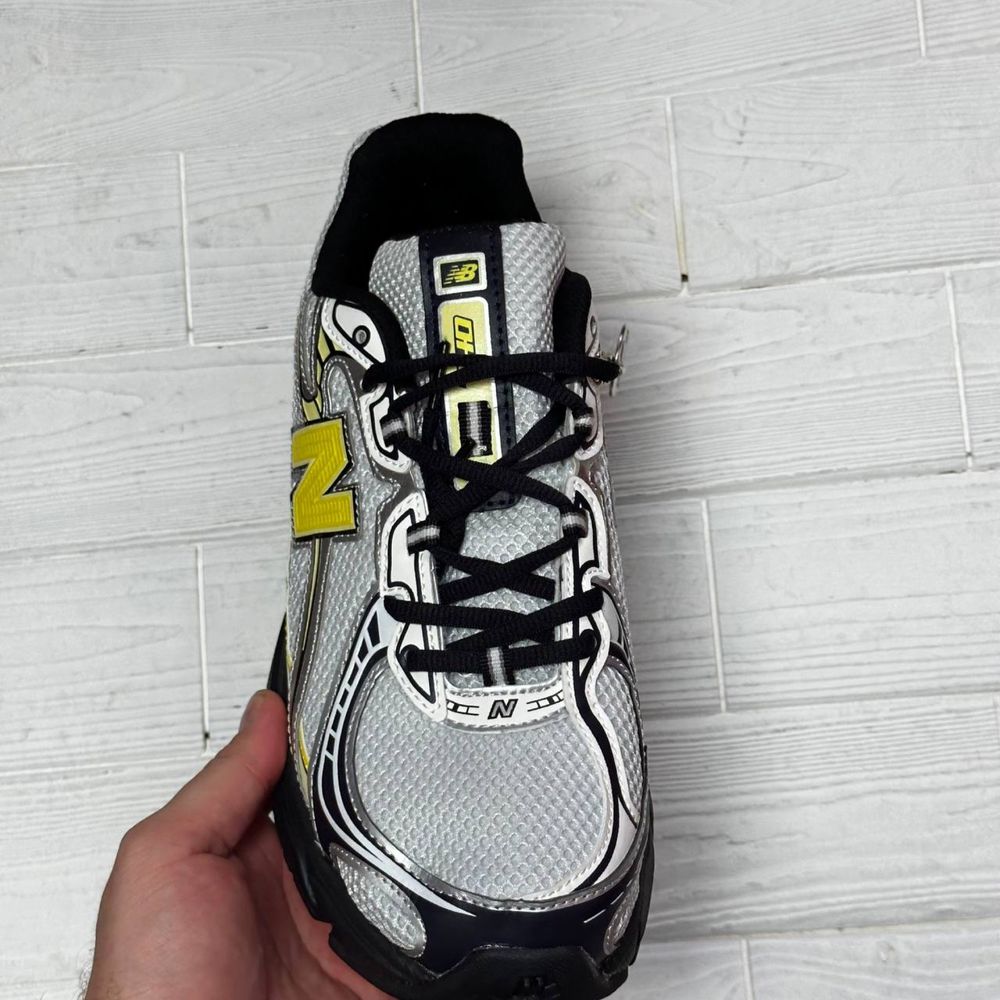 Чоловічі кросівки new balance 740