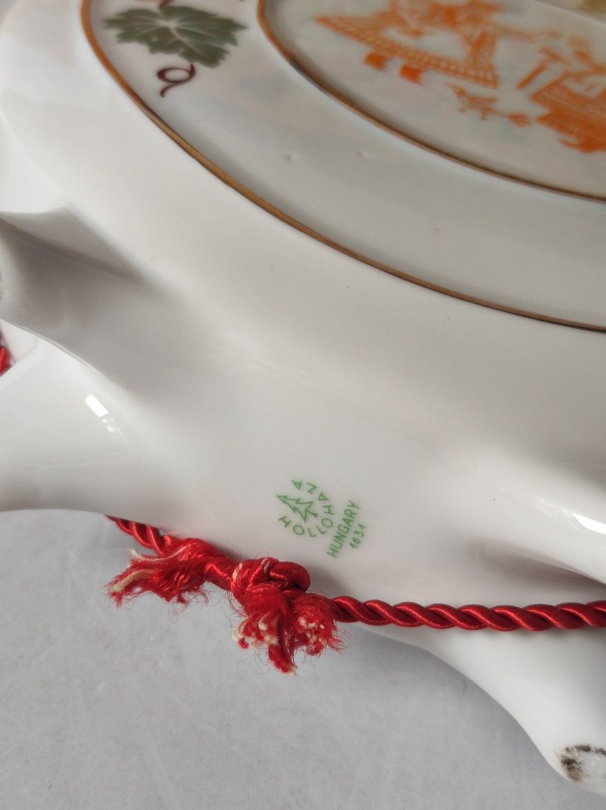 Piękna stara porcelana karafka sygnowana kolekcje