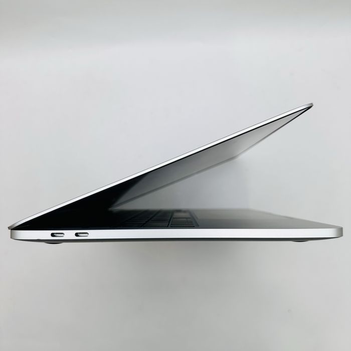 MacBook Pro 13" 2020 M1 Silver 8GB 256GB SSD