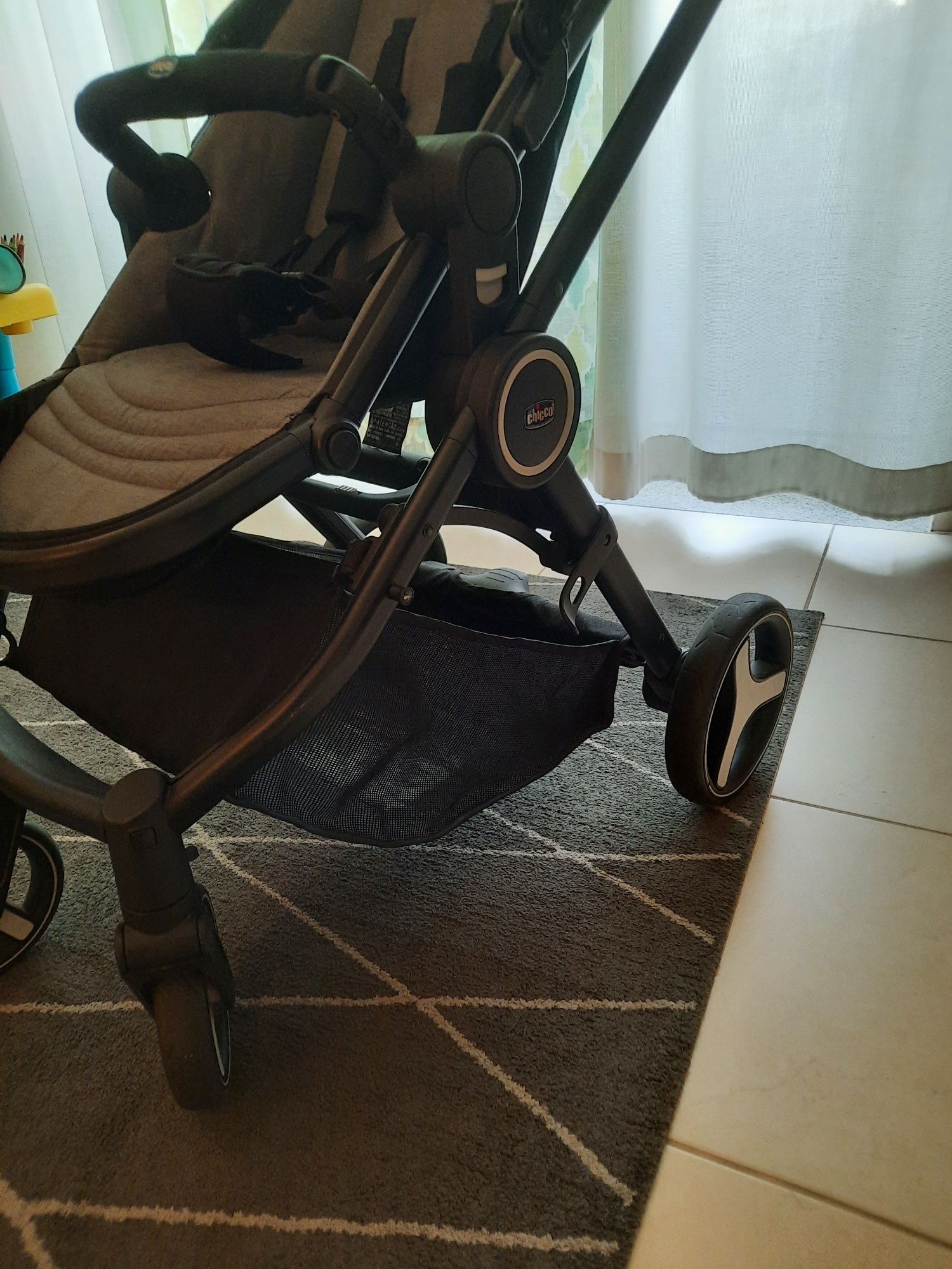Trio Best Friend Light I-Size Chicco