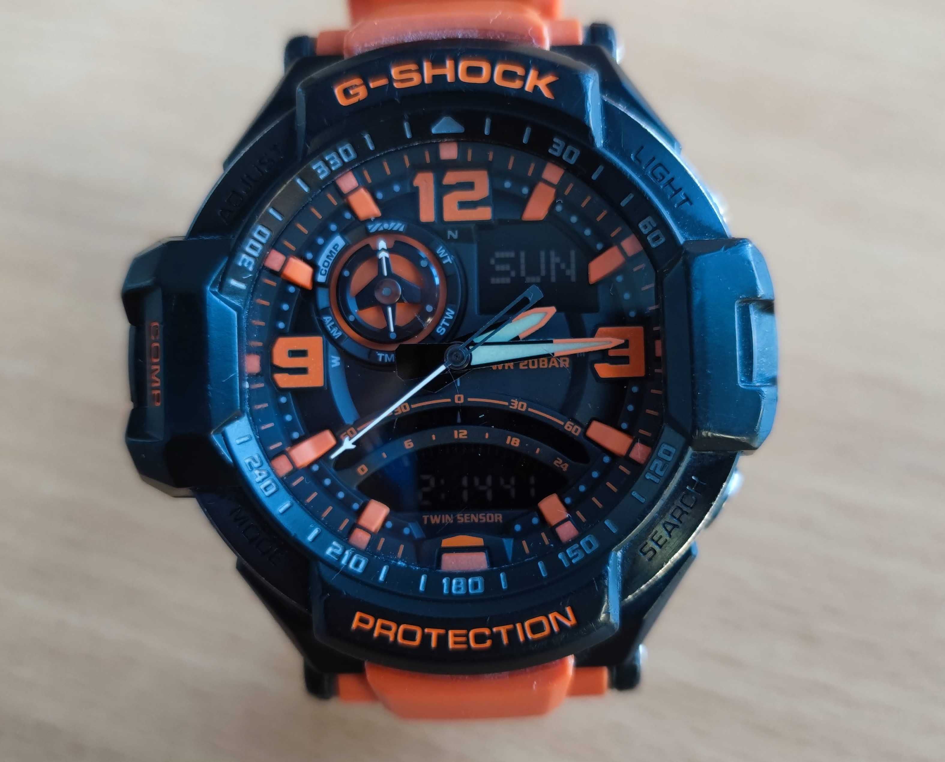 Casio G-shock GA 1000  Ogryginalny