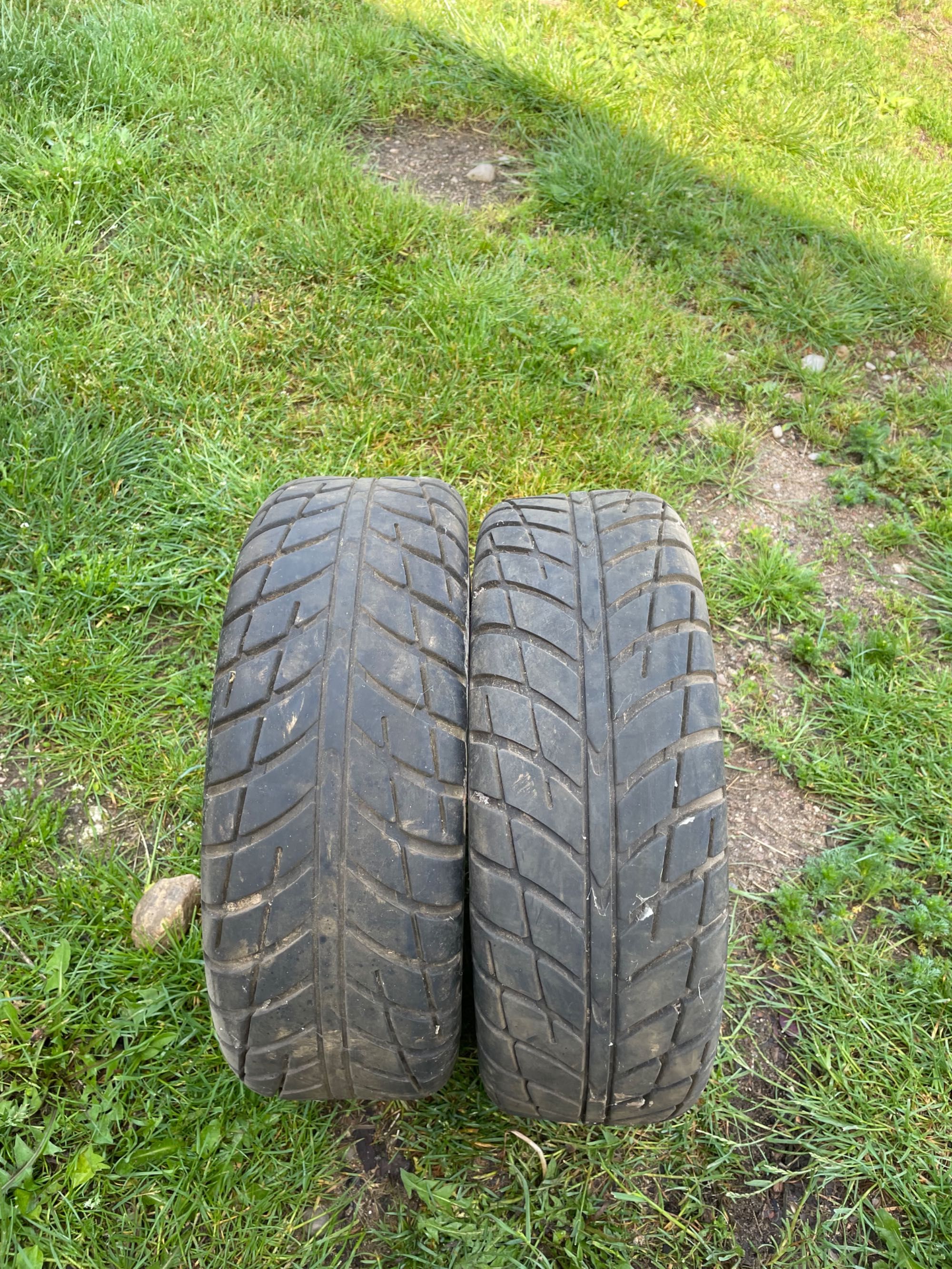 Sprzedam opony 21x7-10