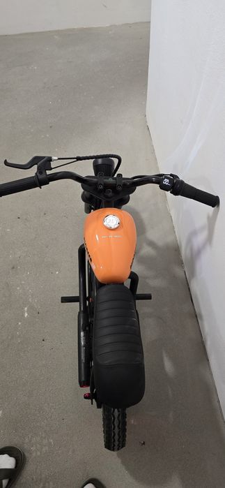Motor na akumulator.