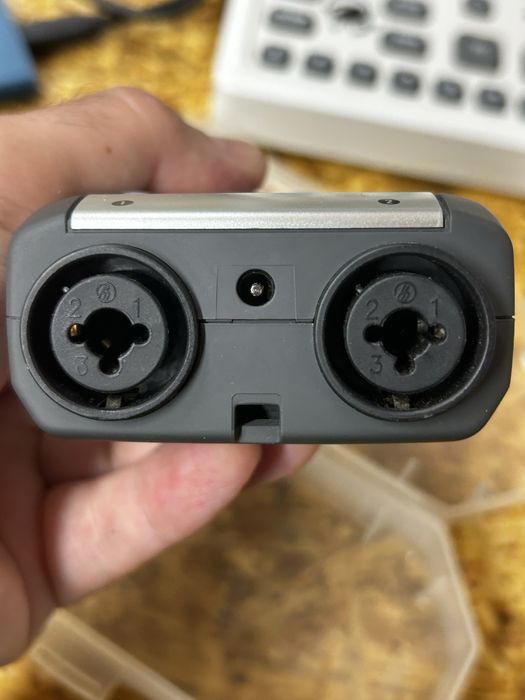 Zoom H4n recorder