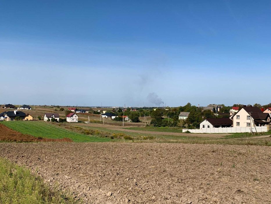 Земельна ділянка в Обарові під будівництво