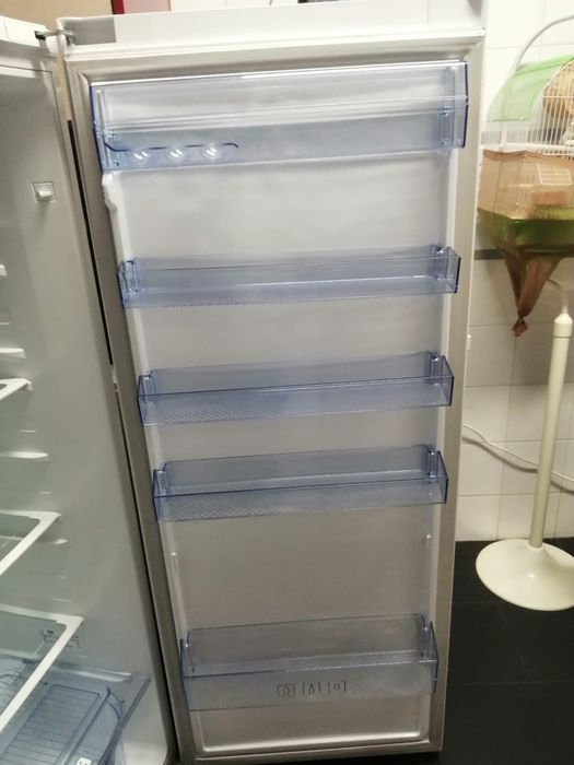 Frigorífico sem congelador