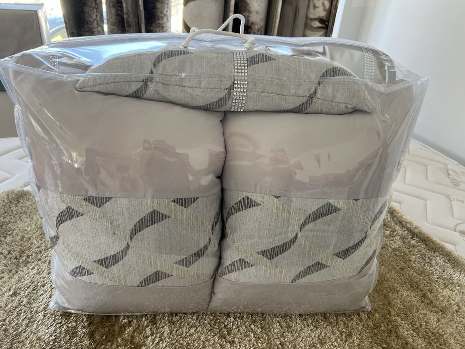 Edredon com aplicacoes