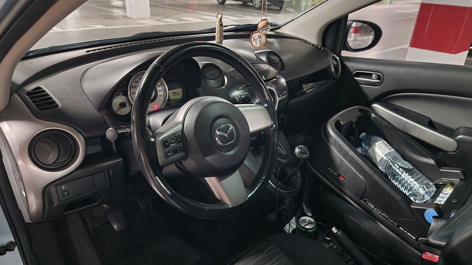 Mazda 2 1.3 Gasolina – 2010 – 176.000 km – Excelente Estado