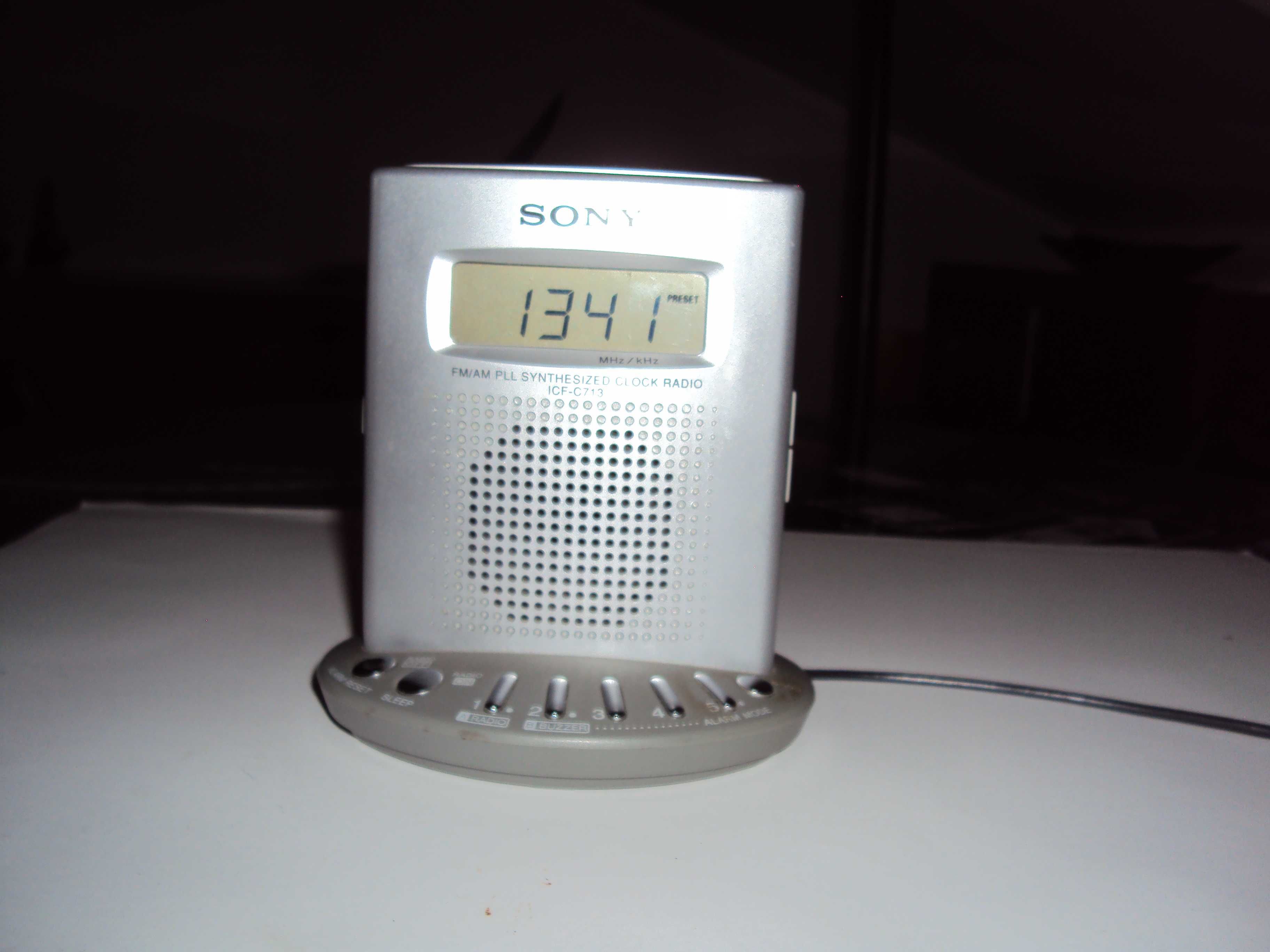 Rádio Relógio Despertador Sony  Modelo  Raríssimo em Perfeito