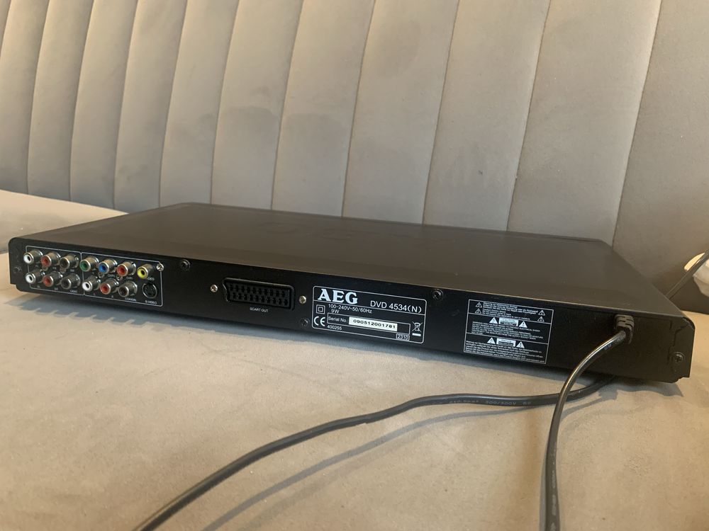 Odtwarzacz DVD AEG z pilotem // 100% Sprawny