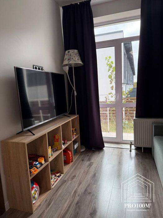 Власник. Продам квартиру з двориком,таунхаус. Білогородка ЖК Амстердам