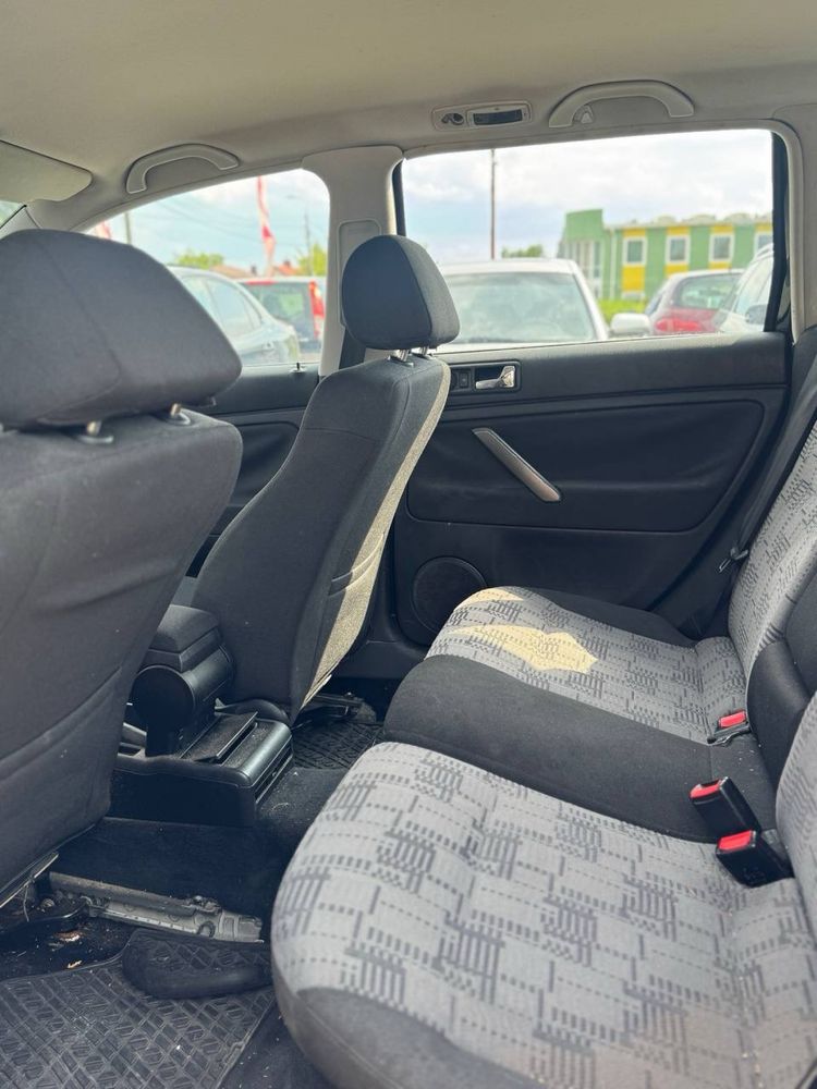 Volkswagen Passat 2.3 LPG*VR5*SuperStan*BezRdzy*Klima