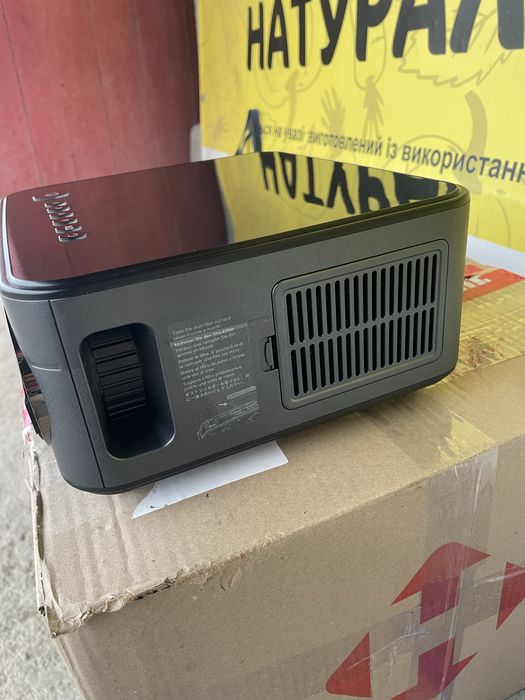 Мультимедійний проектор Surewheel SW10 Full HD