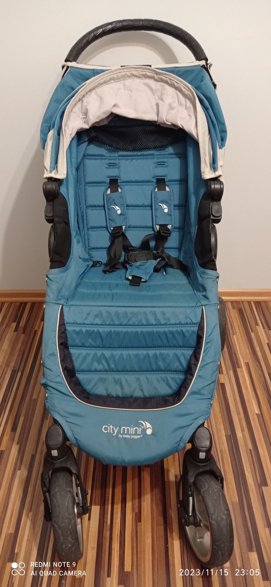 Wózek Spacerówka Baby Jogger City Mini GT 4W