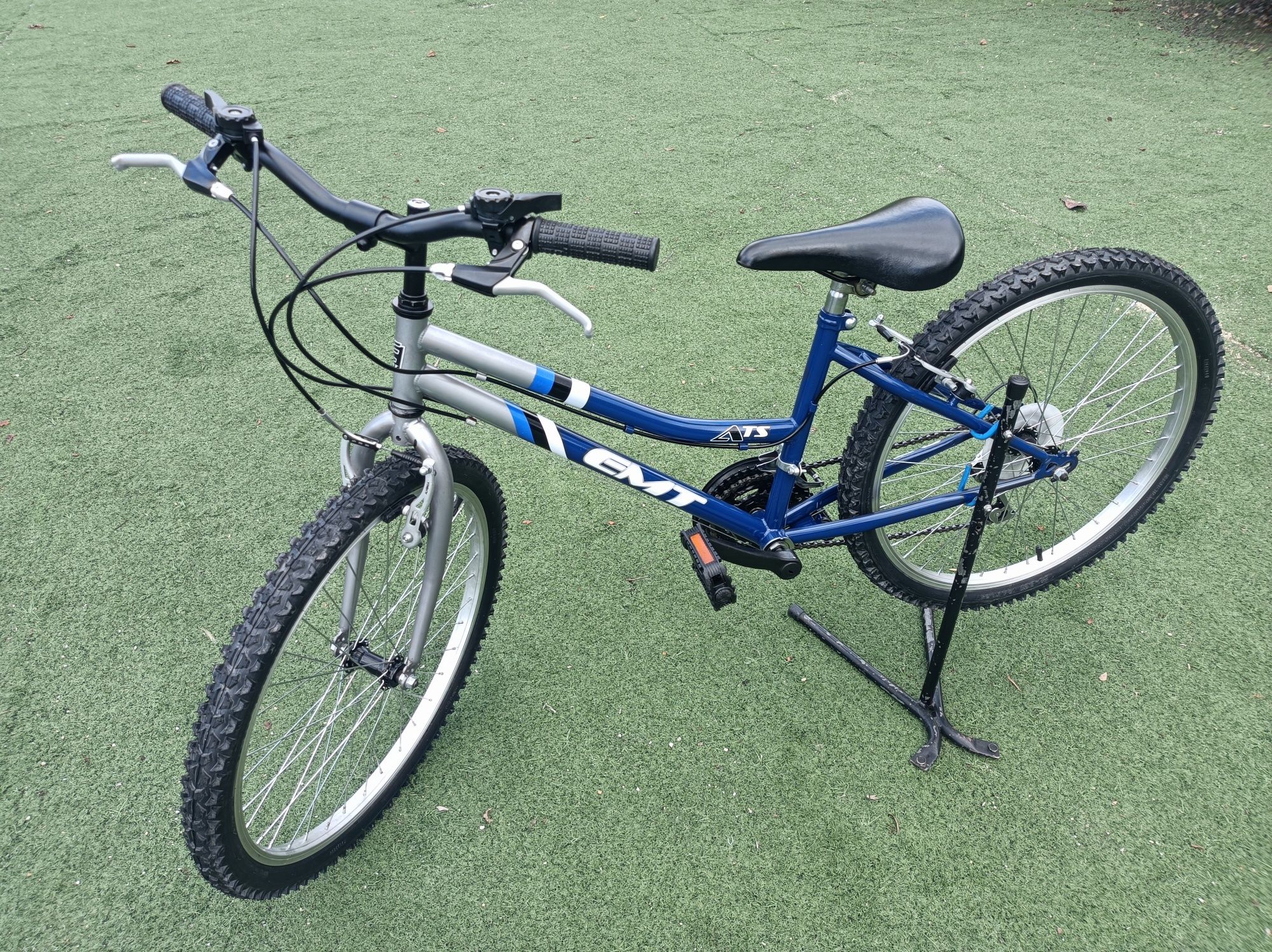 Bicicletas seminovas de criança