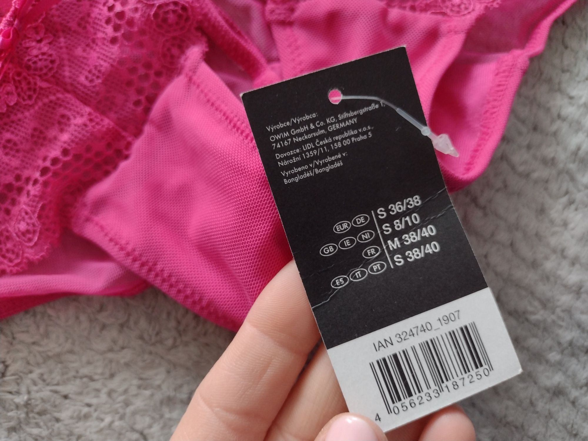 Różowe koronkowe majteczki bielizna lingerie s 36-38