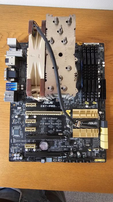 Procesor i7 4770K RAM 32GB płyta ASUS Z87 Pro zasilacz GIGABYTE G750H