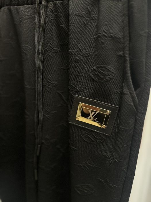 ЦЕНА ТАКОГО 3200! Женский костюм LOUIS VUITTON черный весна-осень LV