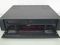 GoldStar QUISY 900 Hi8 / Nagrywarka VHS TWIN Combo