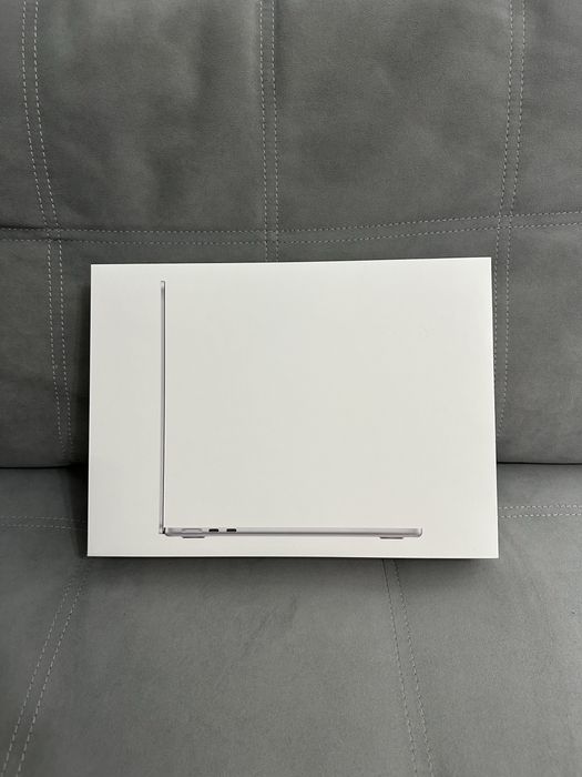 MacBook Air 13” 16GB 256GB M4 Silver новий