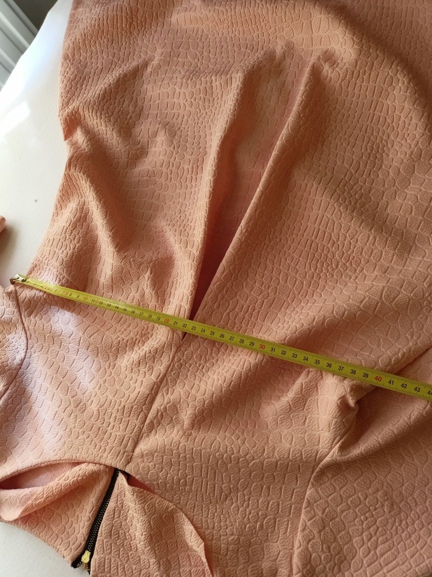 Elegancka sukienka różowa 42 XL oversize Italy
