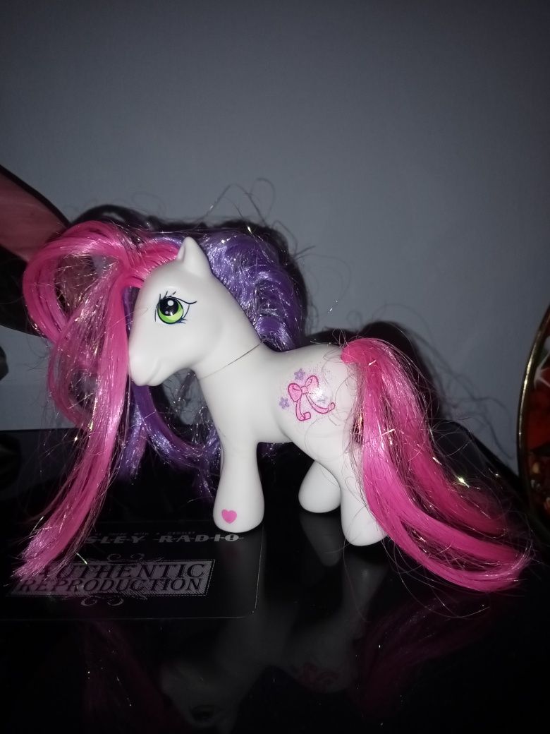 MLP Cute Curtsey pony Hasbro G3