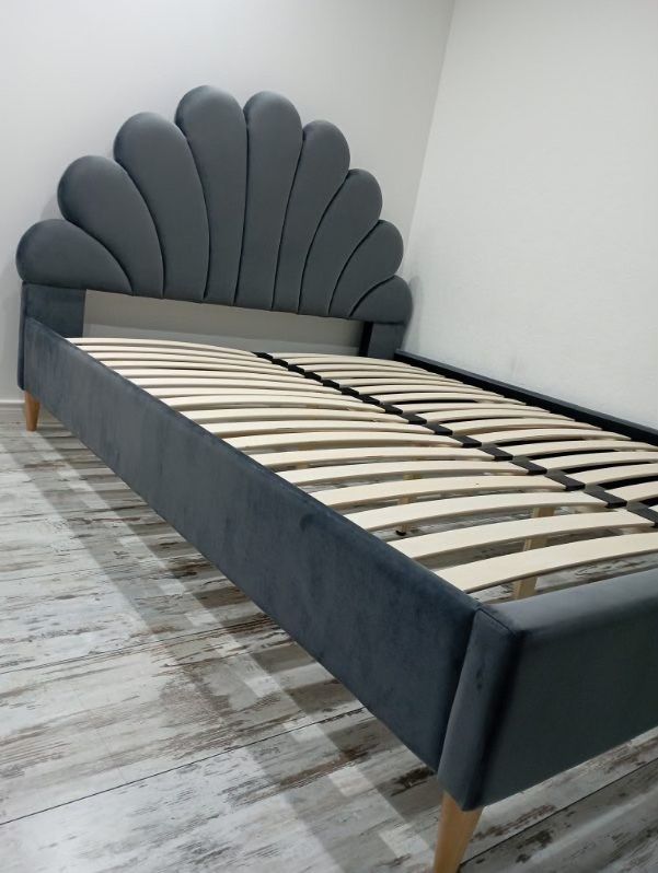 Łóżko muszelka Santana Velvet 160x200cm